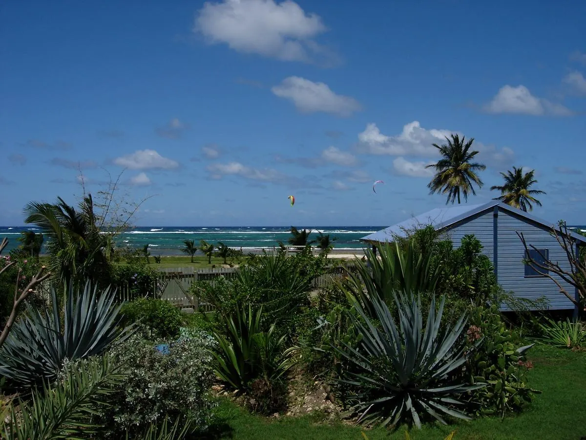 Bungalove Hotel Le Moule 0*,